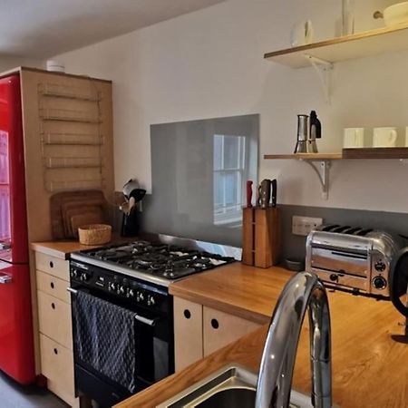 Spacious 2 Bedroom Apartment In The Heart Of Soho. London Luaran gambar